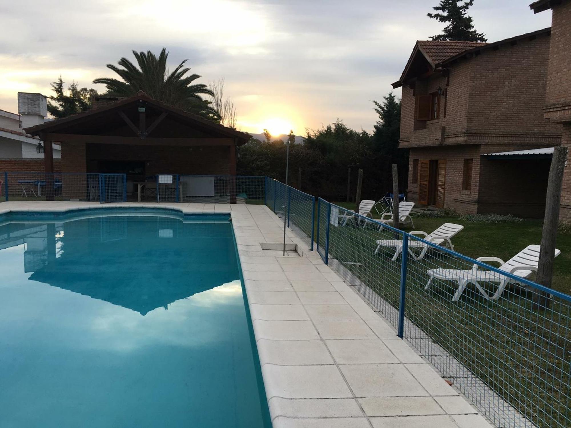 Willa Residencial Del Golf Alta Gracia Zewnętrze zdjęcie